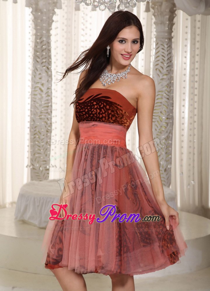 Belt Rust Red A-line Knee-length Prom Dress in Printing and Tulle
