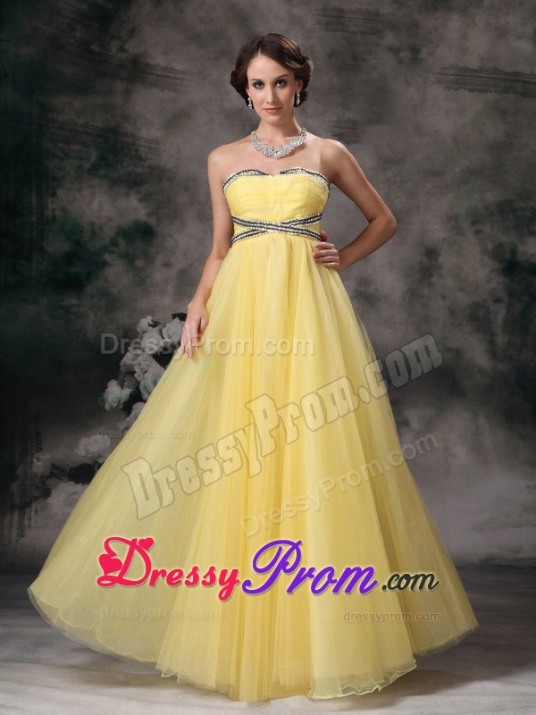 Outstanding Empire Beaded Yellow Prom Dress in County Durham