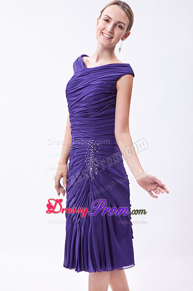 Low Price V-neck Knee-length Purple Ruched Beaded Prom Dress