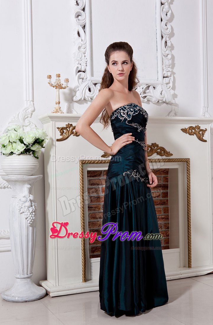Emerald Green Column Prom Dress Sweetheart with Ruche and Embroidery