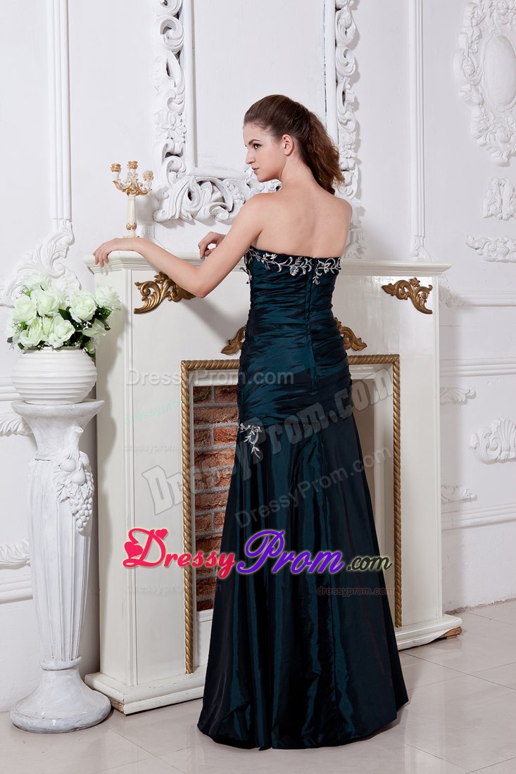 Emerald Green Column Prom Dress Sweetheart with Ruche and Embroidery