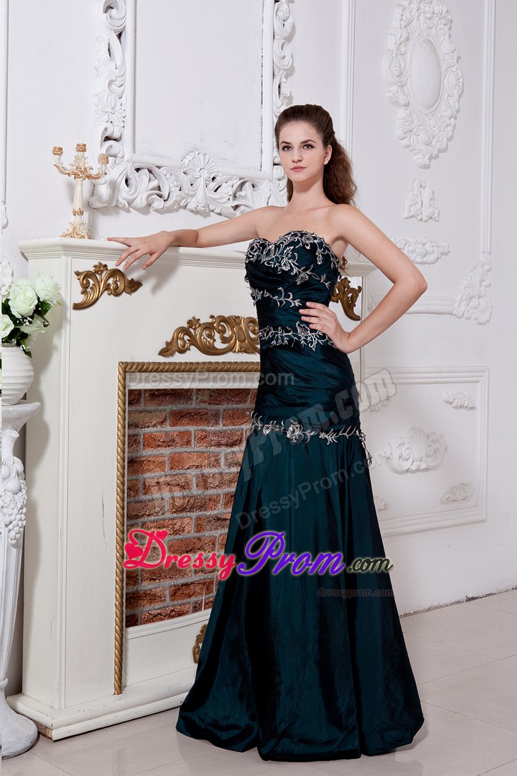 Emerald Green Column Prom Dress Sweetheart with Ruche and Embroidery