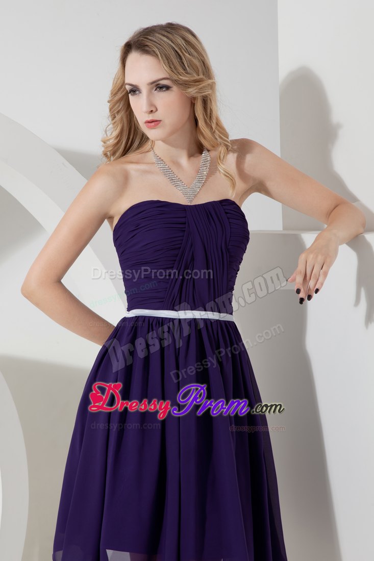 Pretty Purple Strapless Knee-length Ruched Prom Dress Wholesale