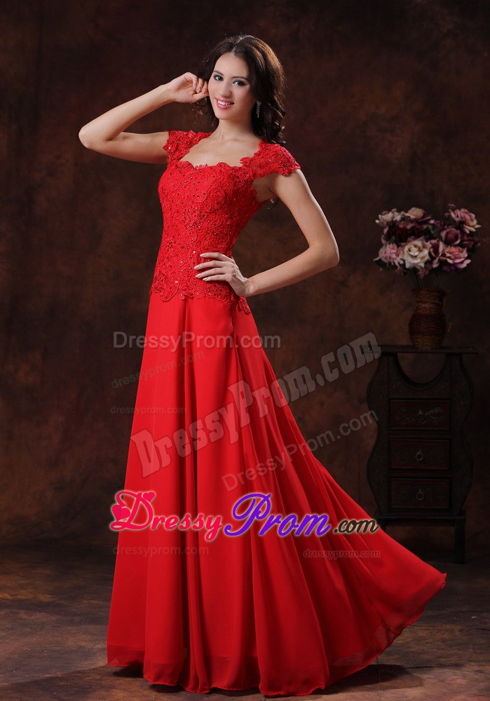 Cap Sleeves Red Square Empire Prom Dress With Lace and Chiffon