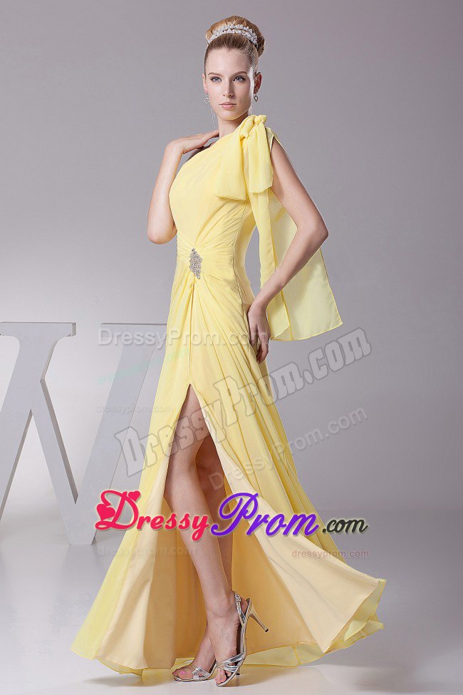 Light Yellow Prom Dress with One Shoulder and High Silt in Wollongong