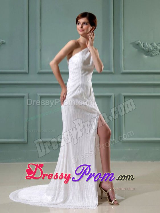 White One Shoulder Empire High Slit Brush Train for Prom Dress