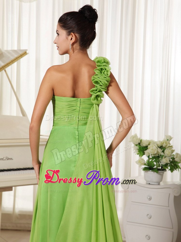 Spring Green One Shoulder Hand Flowers Prom Dress with Watteau Train