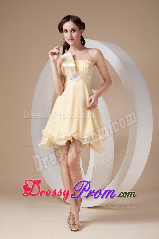 Sweet Light Yellow A-line Mini-length Beaded Prom Dress