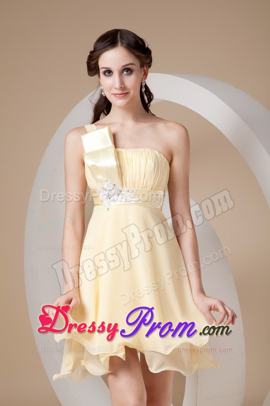 Sweet Light Yellow A-line Mini-length Beaded Prom Dress