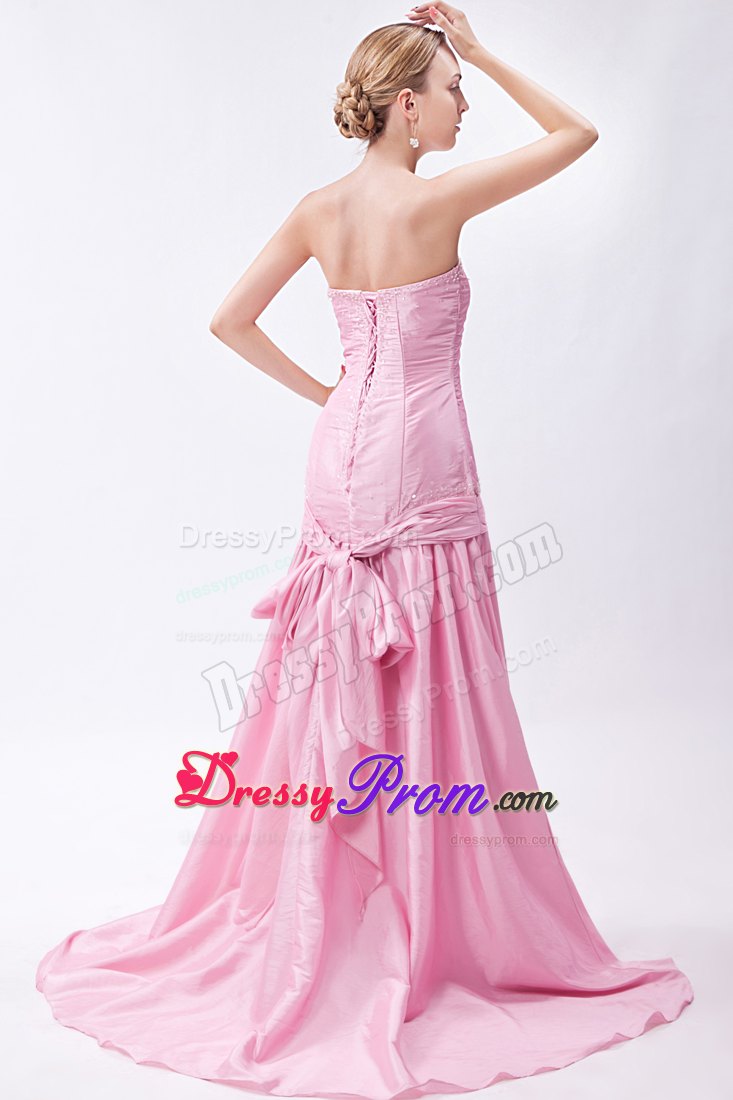 Light Pink Mermaid Sweetheart Beading Prom Dress Court Train