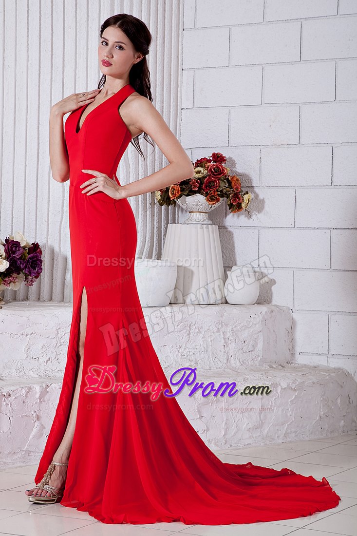 V-neck Red Empire Halter Prom Cocktail Dress with Brush Train