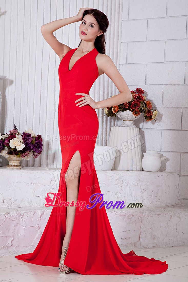 V-neck Red Empire Halter Prom Cocktail Dress with Brush Train