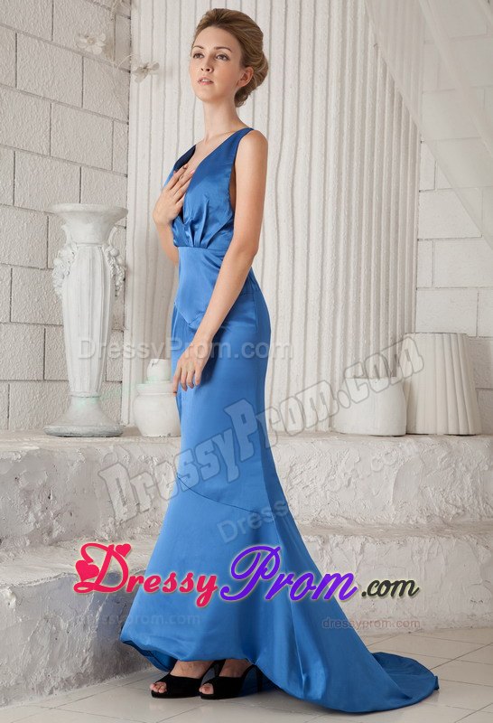 Blue Mermaid V-neck Brush Prom / Evening Dress with Ruching