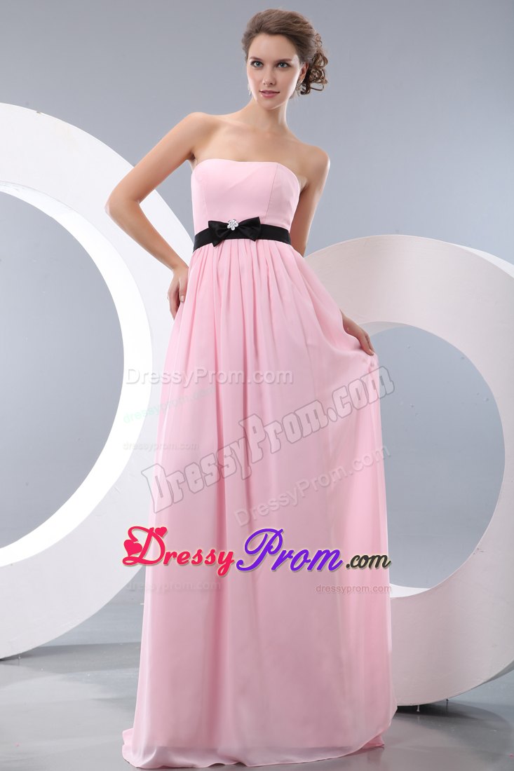 Elegant Baby Pink Empire Chiffon Prom Dress Belt Decorate