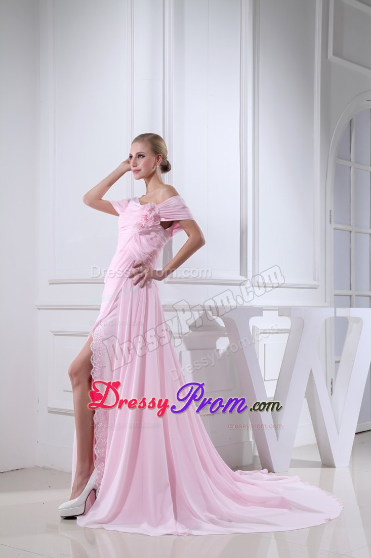 Off-the-shoulder Slitted Chiffon Prom Dress for Girls in Baby Pink
