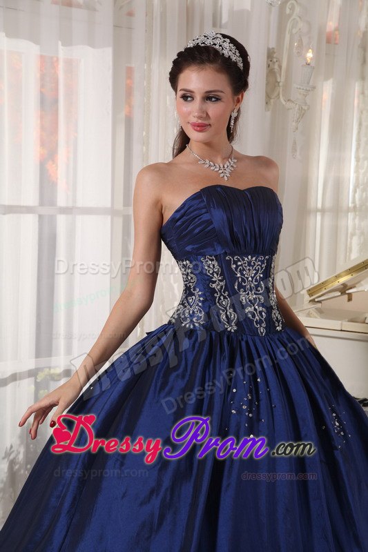 Navy Strapless Floor-length Appliques and Beading Quinceanera Dresses