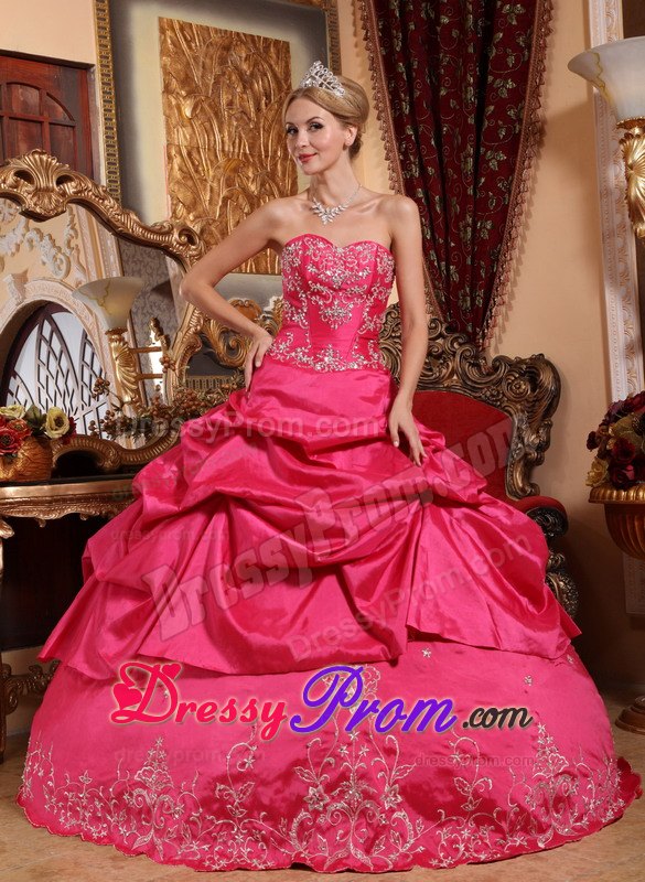 Sweetheart Floor-length Hot Pink Quinceanera Dress with Embroidery and Beading