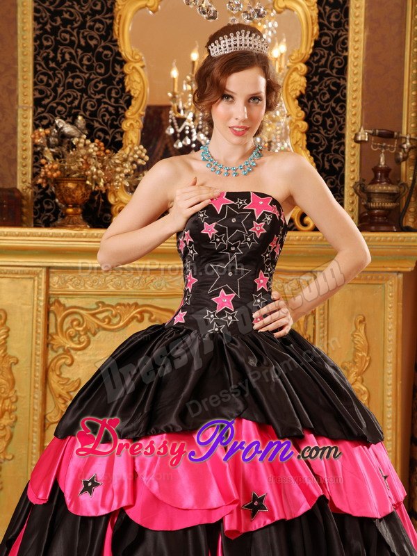 Black and Red Strapless Beading Sweet Sixteen Quinceanera Dresses