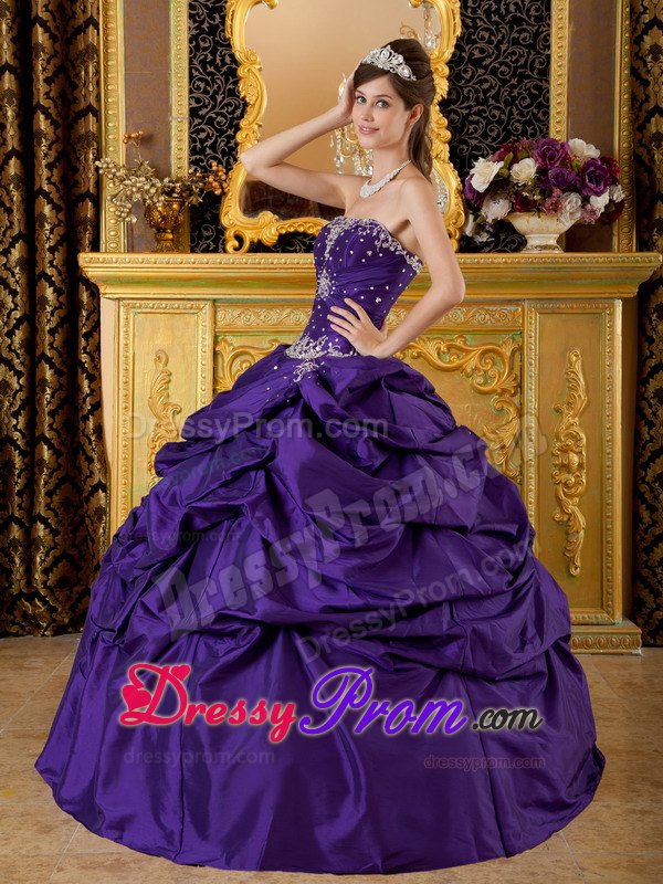 Strapless Floor-length Purple Sweet Sixteen Dresses with Appliques