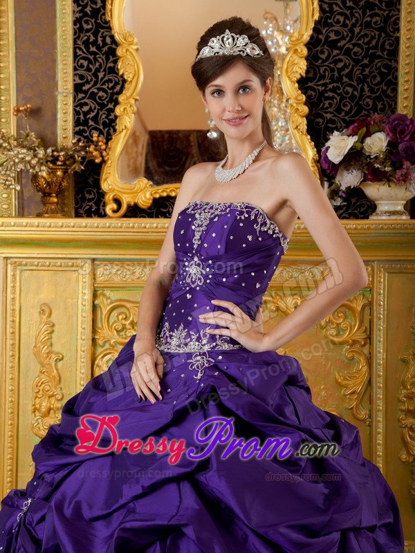 Strapless Floor-length Purple Sweet Sixteen Dresses with Appliques