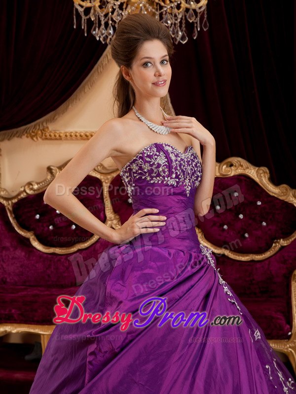 Purple Sweetheart Floor-length Sweet 15 Dresses with Appliques