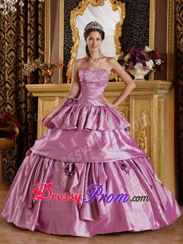 Strapless Floor-length Lavender Ruffled Beading Quinceanera Gown