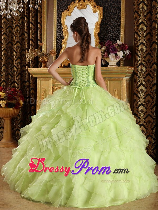 Beading Embroidery Yellow Green Sweet 16 Quinceanera Dresses