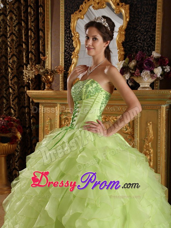 Beading Embroidery Yellow Green Sweet 16 Quinceanera Dresses