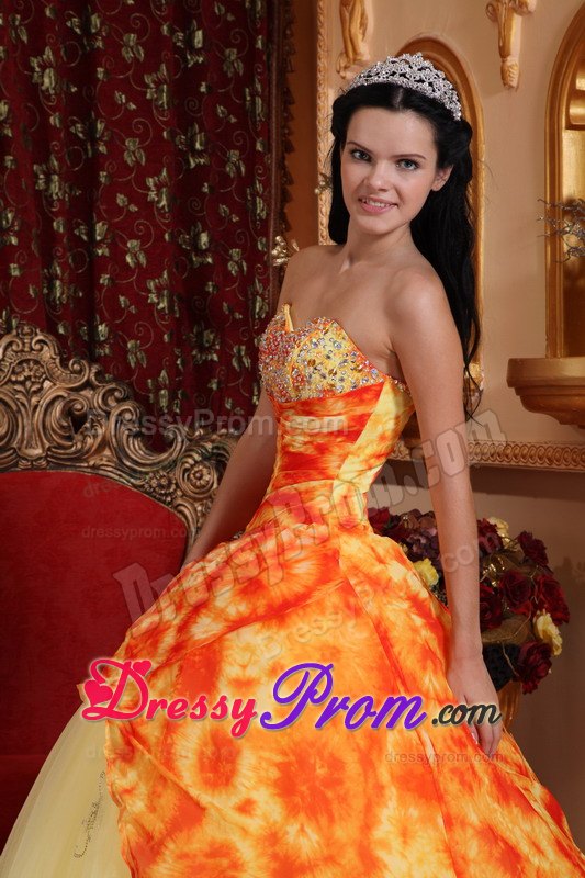Light Yellow Tulle Beading Sweetheart Dresses For Quinceaneras
