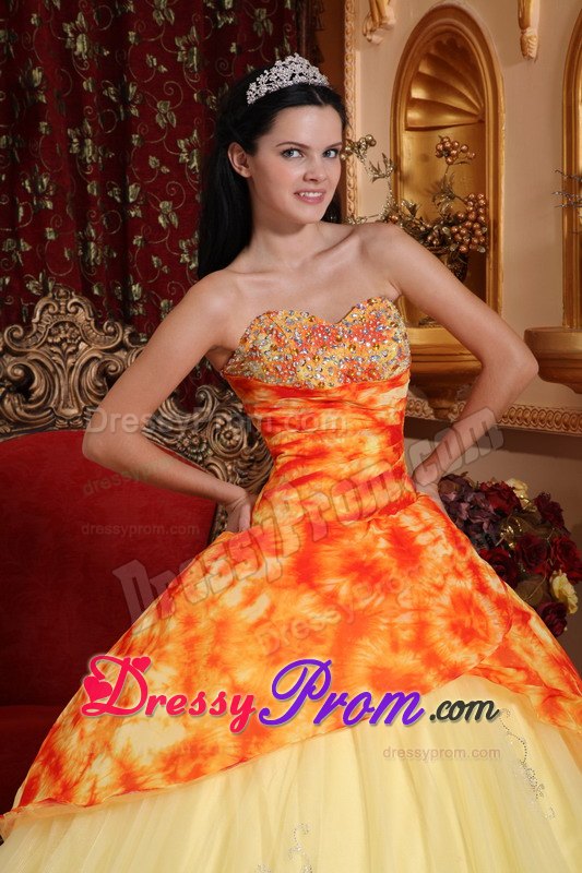 Light Yellow Tulle Beading Sweetheart Dresses For Quinceaneras