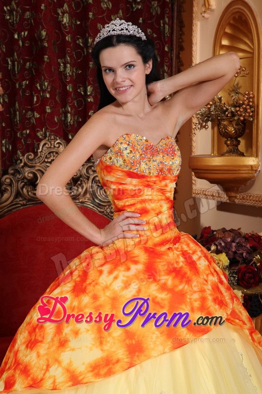 Light Yellow Tulle Beading Sweetheart Dresses For Quinceaneras
