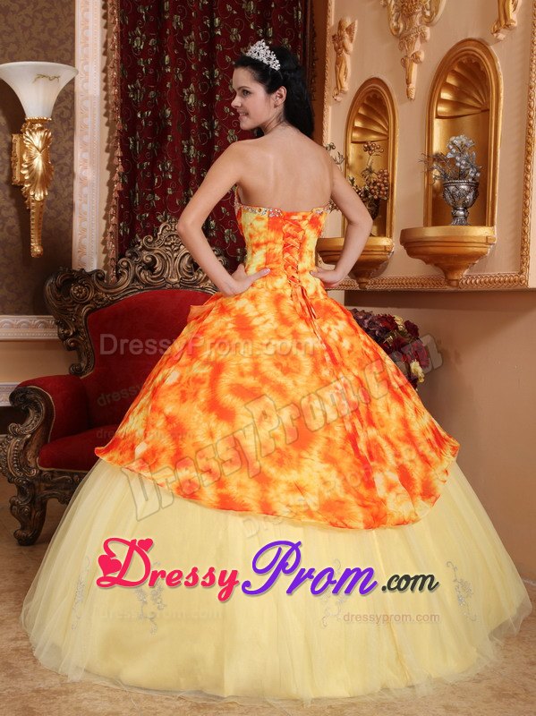 Light Yellow Tulle Beading Sweetheart Dresses For Quinceaneras