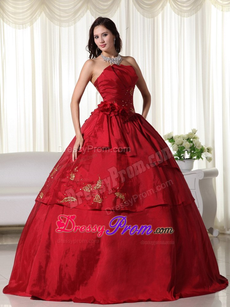 Wine Red Hand Flowers Strapless Taffeta Quinceanera Dresses