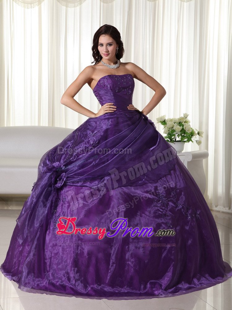 Purple Handle Flowers Beading Strapless Tulle Quinceanera Dress