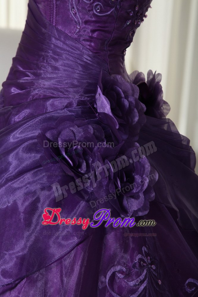 Purple Handle Flowers Beading Strapless Tulle Quinceanera Dress