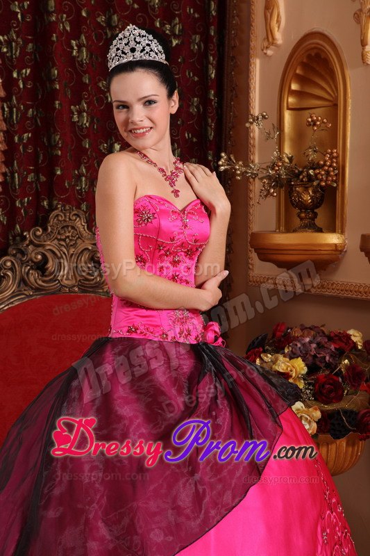 Embroidery Hot Pink and Black Beading Dresses For Quinceaneras