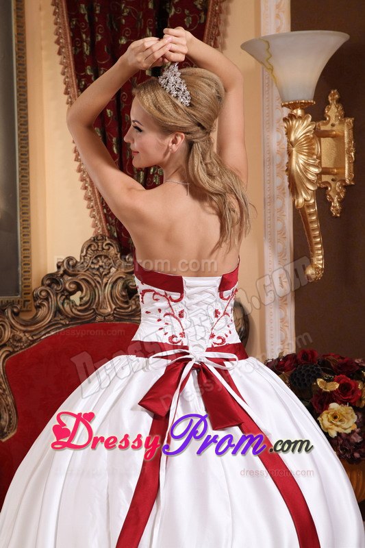 White Embroidery Red Decorations Sweet Sixteen Quinceanera Dress