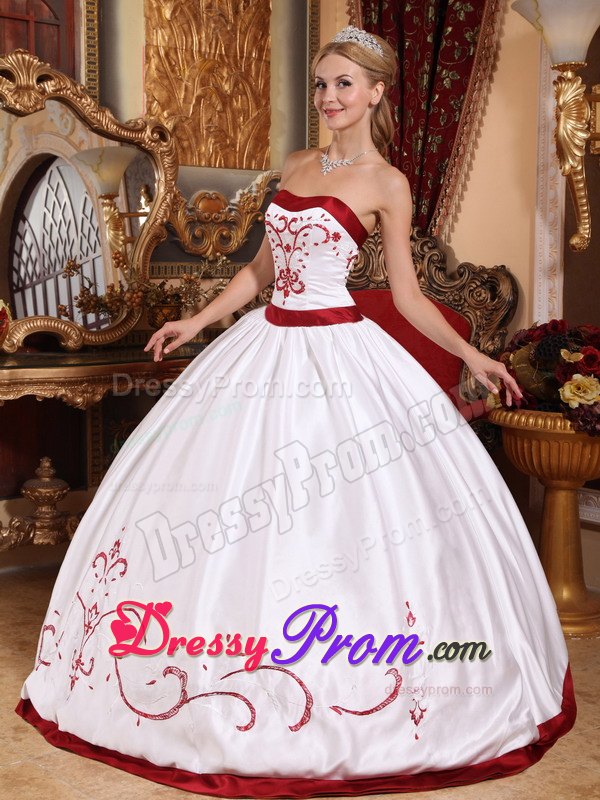 White Embroidery Red Decorations Sweet Sixteen Quinceanera Dress