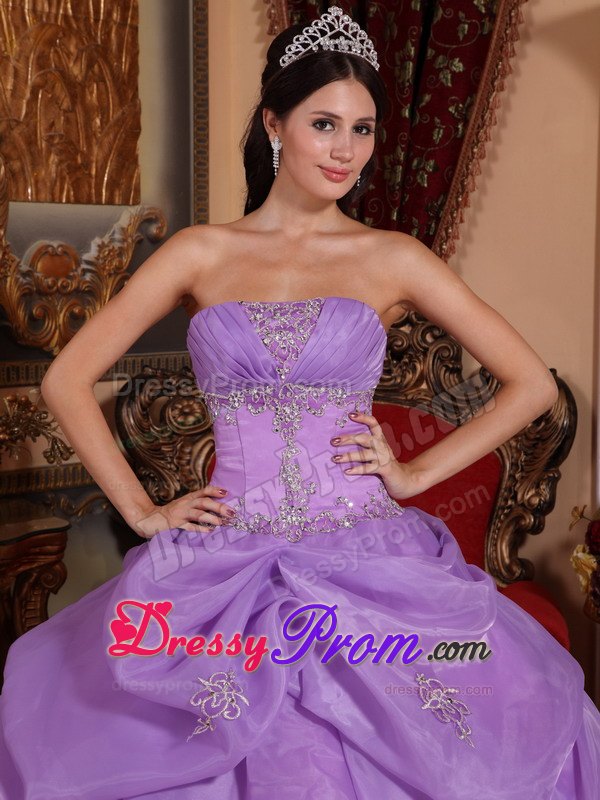 Beading Lavender Appliques Organza Dresses For Quinceaneras 2014