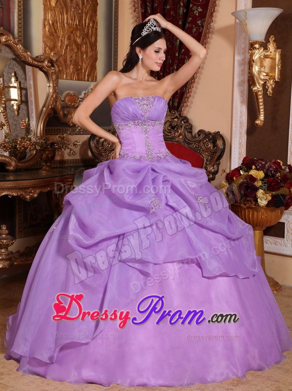 Beading Lavender Appliques Organza Dresses For Quinceaneras 2014