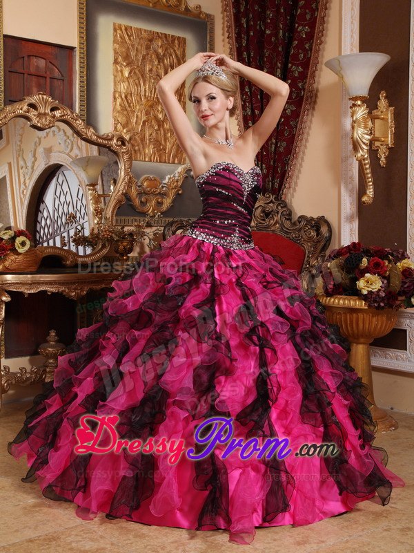 Beaded Sweetheart Black and Red Ruffles Organza Quinceanera Dress