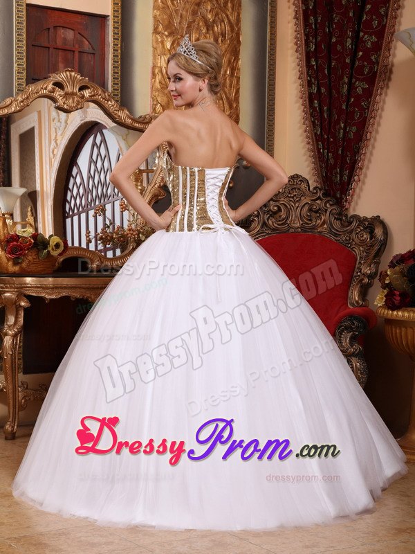 Sequins White Tulle Strapless Sweet Sixteen Quinceanera Dresses