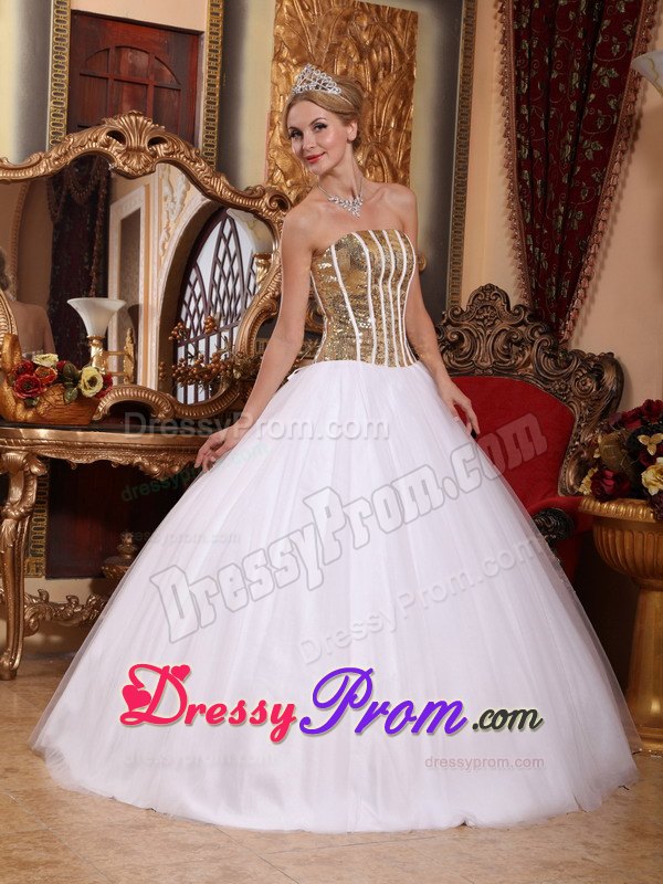 Sequins White Tulle Strapless Sweet Sixteen Quinceanera Dresses