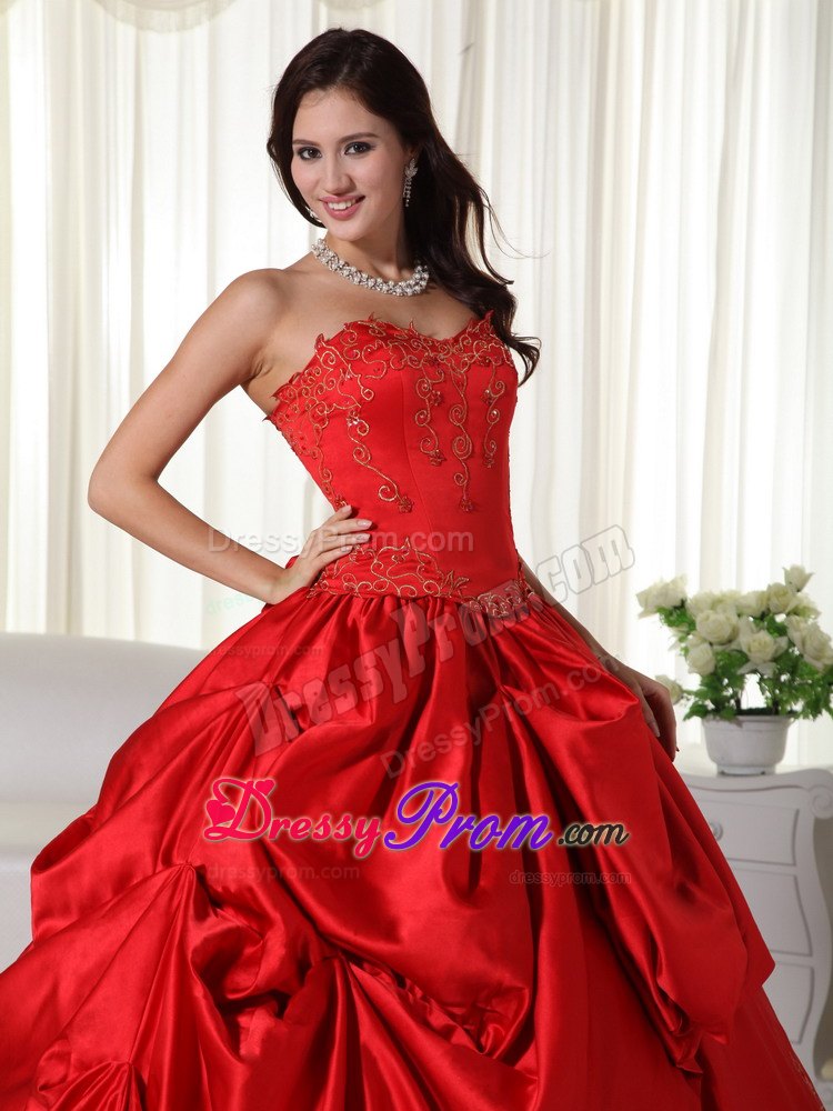 Embroidery Hand Flowers Red Pick-ups Taffeta Quinceanera Dresses