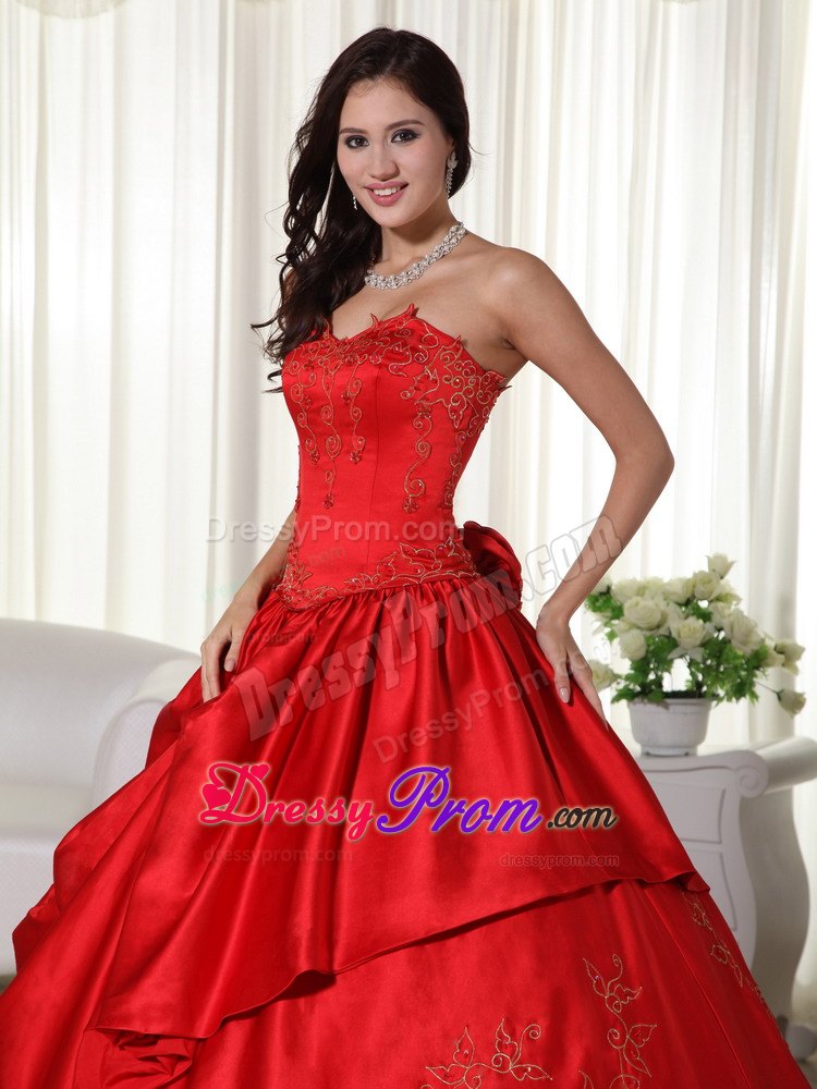 Embroidery Hand Flowers Red Pick-ups Taffeta Quinceanera Dresses