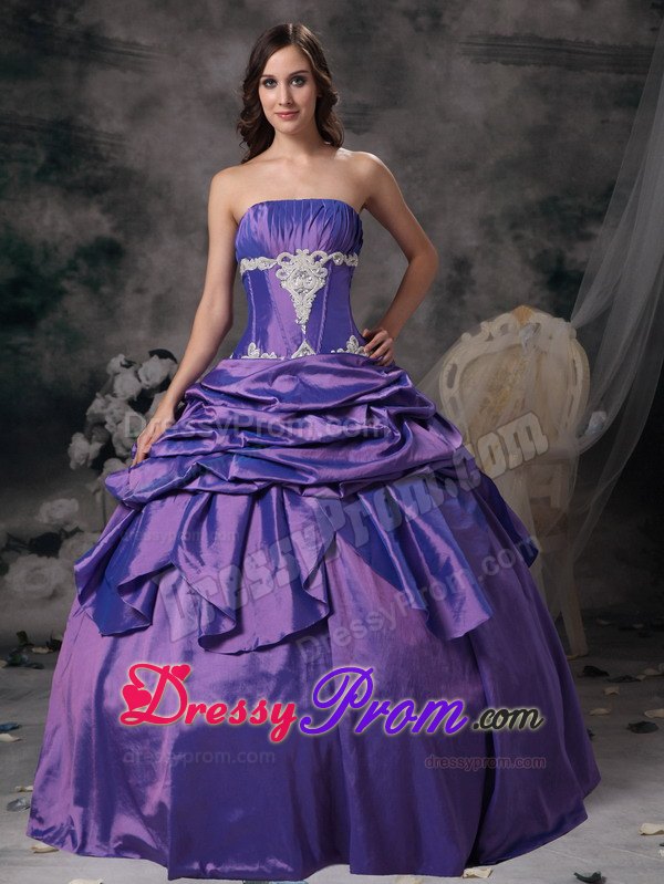 Appliques Lavender Pick-ups Taffeta Sweet 16 Quinceanera Dresses