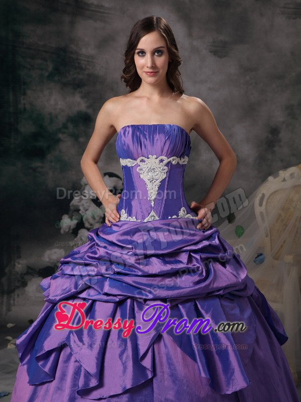 Appliques Lavender Pick-ups Taffeta Sweet 16 Quinceanera Dresses