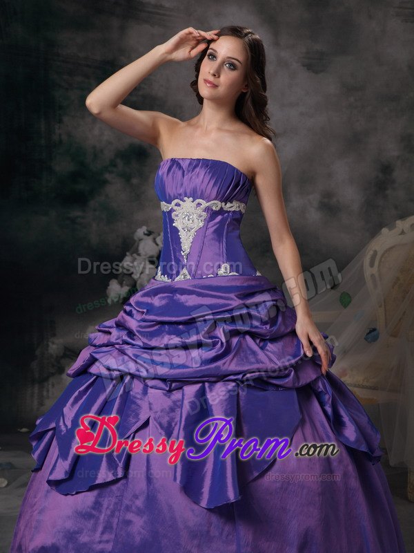 Appliques Lavender Pick-ups Taffeta Sweet 16 Quinceanera Dresses