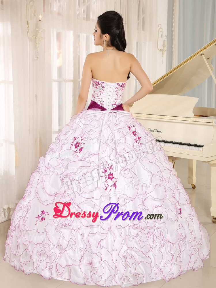 Ruffled Layers Embroidery White Quinceanera Dresses with Sashes