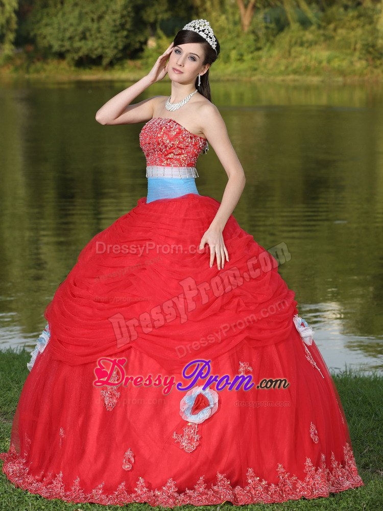 Beaded Appliques Red Quinceanera Dress with Hand Made Flowers